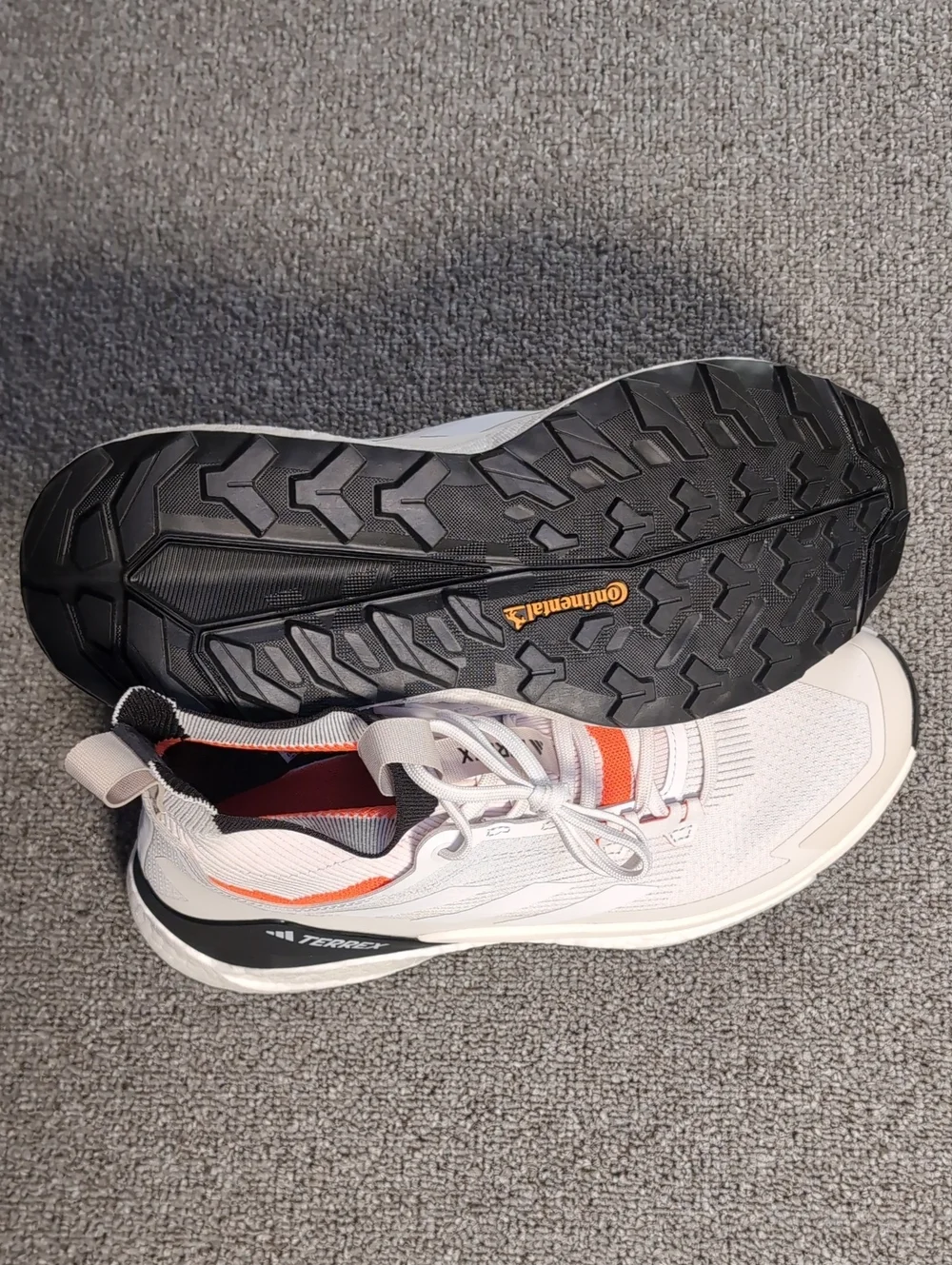 adidas Terrex Free Hiker 2.0 Hiking Shoes Size 9.0 Crystal White/Impact Orange